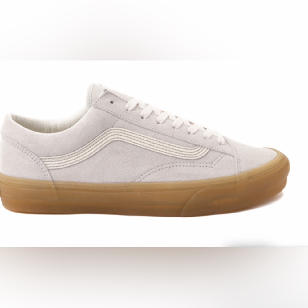 Vans 36 Skate Shoe - Dawn
Blue / Marshmallow